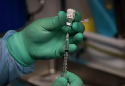Астанада вакцинадан бас тартқан мыңнан астам ата-ана өз шешімін өзгертті