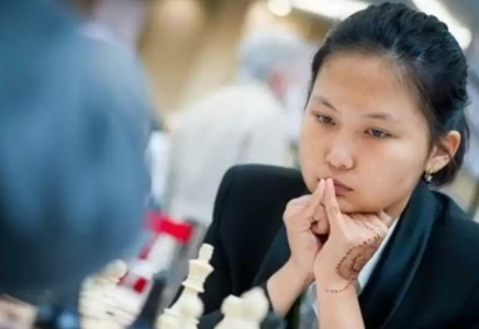 Қазақстандық шахматшы Бибісара Асаубаева тағы да блицтен әлем чемпионы атанды