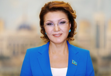 Ресейлік саясаткер Дариға Назарбаеваға ерекше ұсыныс жасады  