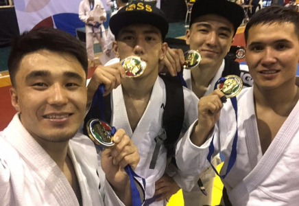 Джиу-джитсу: Әлем кубогында 5 қазақстандық алтын медаль жеңіп алды  