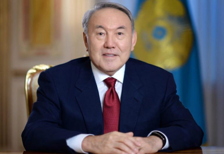 Назарбаев қазақстандықтарды Алғыс айту күнімен құттықтады 