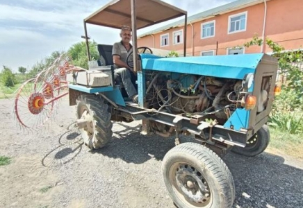 ТҮРКІСТАН: Келестік тұрғын газбен жүретін трактор құрап шықты