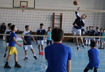 ТҮРКІСТАН: Волейболдан жасөспірімдер арасындағы облысы чемпионаты өтіп жатыр