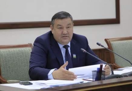 Өзбекстанның вице-премьері қайтыс болды  
