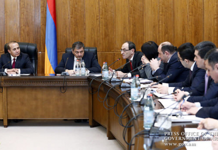 ​Армения үкіметі отставкаға кетті