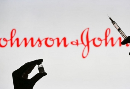 Johnson & Johnson компаниясы коронавирусқа қарсы вакцина өндіруді тоқтатты  