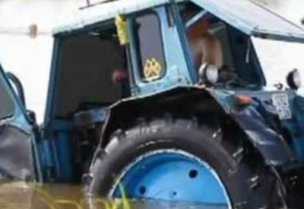 Ақмола облысында суға батып кеткен трактордың жүргізушісі іздестіріліп жатыр