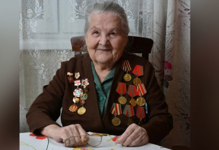 97 жастағы әлемдегі ең қарт блогер Екатеринбургте тұрады (видео)