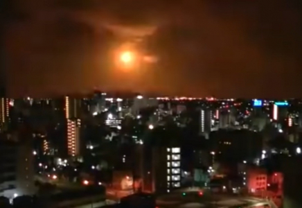 Жапония аспанында метеорид жарылды (видео)