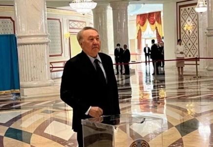 Нұрсұлтан Назарбаев референдумда дауыс берді