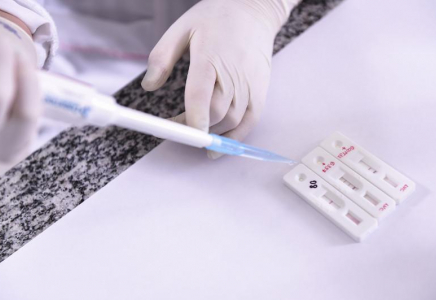 Швейцариялық компания Қазақстанға коронавирусты анықтайтын тегін тест жіберді