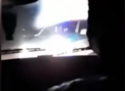 «Жұмабектің бажасымын!»: Көлігін қарсы бағытта жүргізген шымкенттік азамат полицейлерді елемей кетті (видео)