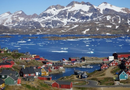 Өте қауіпті: Гренландияда 70 жылдан бері алғаш рет жаңбыр жауды  