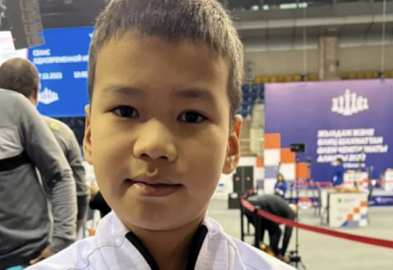 8 жастағы астаналық шахматшы Латвияның экс-министрін жеңді