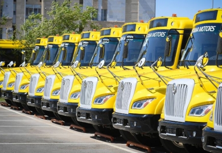 ТҮРКІСТАН: Облыс мектептеріне 30 жаңа автобус тапсырылды
