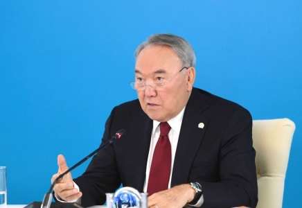 Назарбаевқа Ассамблеяға өмір бойы төрағалық етуден бас тарту құқығы беріледі
