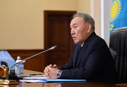 Нұрсұлтан Назарбаев: Парламент Сенатына ақылдасуға келіп тұрамын 