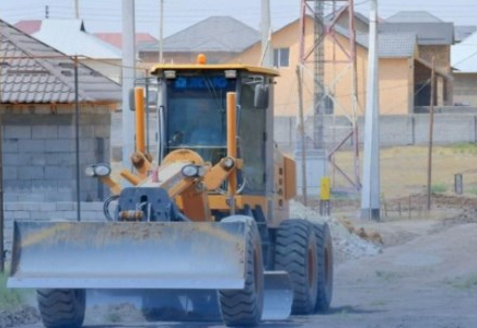 ШЫМКЕНТ: Әл-Фараби ауданындағы 7 көшеге жөндеу жұмыстары жүргізілді