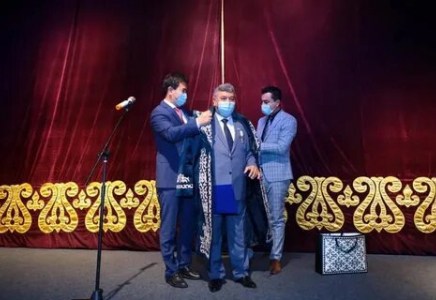 Шымкент қалалық өзбек драма театрының жаңа маусымы ашылды