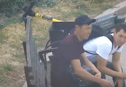 Полиция көшеде түкіргендердің фото-видеосын жіберуді сұрады