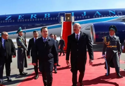 Ильхам Әлиев ресми сапармен Астанаға келді