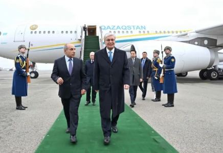 Мемлекет басшысы Әзербайжан Республикасына мемлекеттік сапармен барды