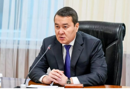 Әлихан Смайылов қайта премьер-министр болып тағайындалды