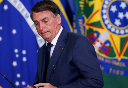 Бразилия президенті коронавирус статистикасын бұрмалады деп айыпталды
