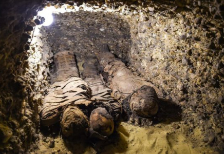 Мысырда 50 мумия жерленген мазар табылды