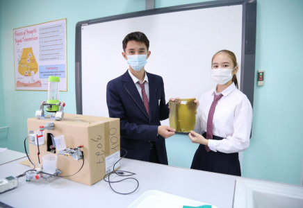 Ақтаулық оқушылар арамшөптен биопакет жасап шығарды