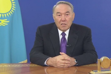 ​Назарбаев қытайлық кәсіпкерлерді Қазақстанға инвестиция салуға шақырды