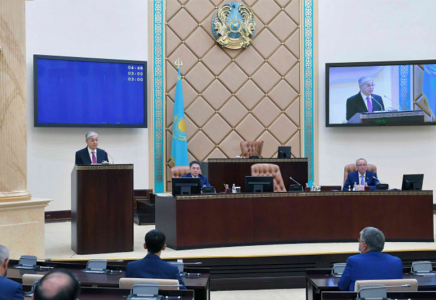 Қасым-Жомарт Тоқаев Парламент Сенатының отырысына қатысты