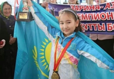 Атыраулық жасөспірім шахматшы Зарина Нұрғалиева әлем чемпионы атанды
