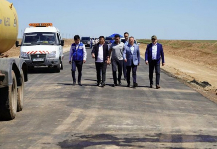 Министр Батыс Қазақстандағы жол жөндеу жұмыстарын тексеруге барды