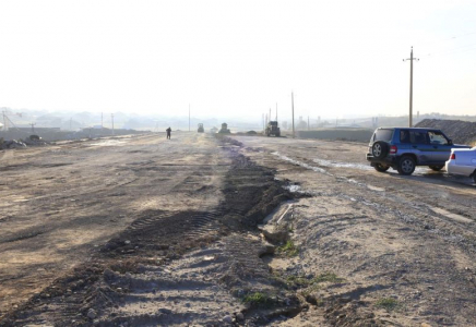 Шымкентте магистралды жолды қайта жаңарту жұмыстары жалғасуда