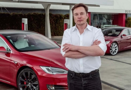 Илон Маск Tesla Қазақстанға келетінін айтты