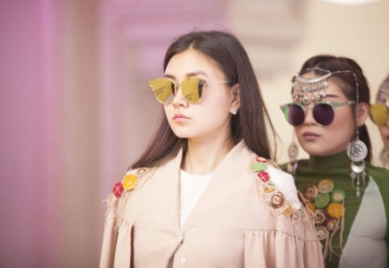 «Ontustik fashion week» байқауындағы жеңімпаздар ақшалай сыйлықтарға ие болды