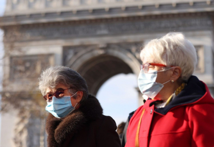 Париж тұрғындары маска тағуға міндеттелді  