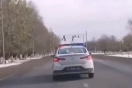 Алматы облысында полицейлер үш жасар баланы құтқарып қалды (видео)