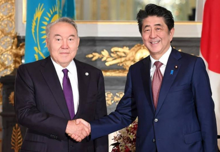 Нұрсұлтан Назарбаев Жапония Премьер-Министрімен кездесті