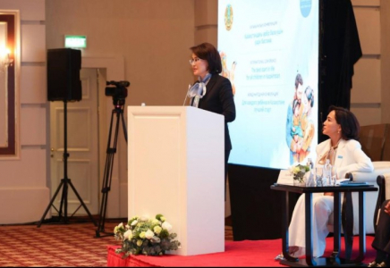 Қазақстанда ЮНИСЕФ-пен бірлесіп өмірдің балаларды қолдау үшін «Сәтті бастау» бағдарламасы іске асырылады Қазақстанда ЮНИСЕФ-пен бірлесіп өмірдің балаларды қолдау үшін «Сәтті бастау» бағдарламасы іске асырылады