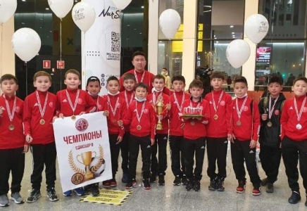 Астаналық жас футболшылар Түркияда өткен халықаралық турнирдің чемпионы атанды