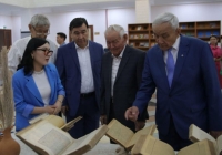 Сыр елі Түркістан өңіріне 4000-ға жуық кітап тарту етті