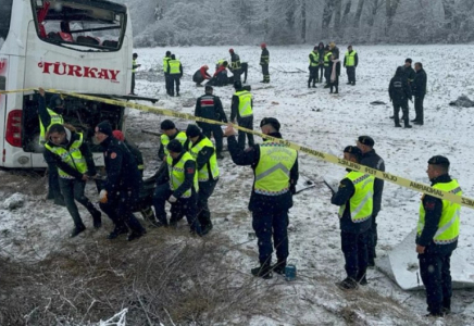 Ыстамбұлдан шыққан автобус апатқа ұшырады: 6 адам қаза тапты