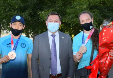 Шымкенттіктер Токио Олимпиадасының жүлдегерлерін зор қошеметпен қарсы алды