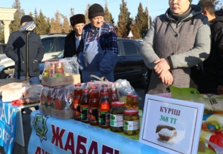 ТҮРКІСТАН: Түлкібаста азық-түлік жәрмеңкесі ұйымдастырылды