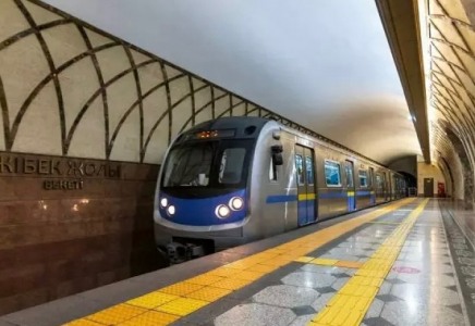 Алматыда метросына қосымша жылжымалы құрам қосылады