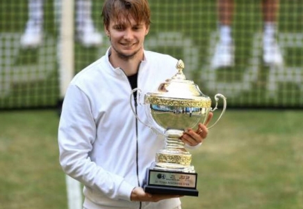 Қазақстандық теннисші Александр Бублик ATP-500 турнирінің чемпионы атанды