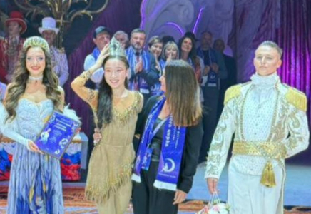 Қазақстандық цирк артисі халықаралық фестивальде Күміс тәж жеңіп алды