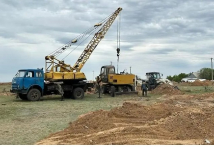 Су тасқыны: Зардап шеккендерге «Қазақстан халқына» қоры есебінен үй салына бастады 